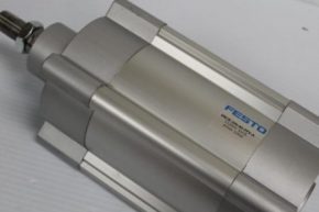 Standart Silindir Festo DNCB-100 5329 Serisi